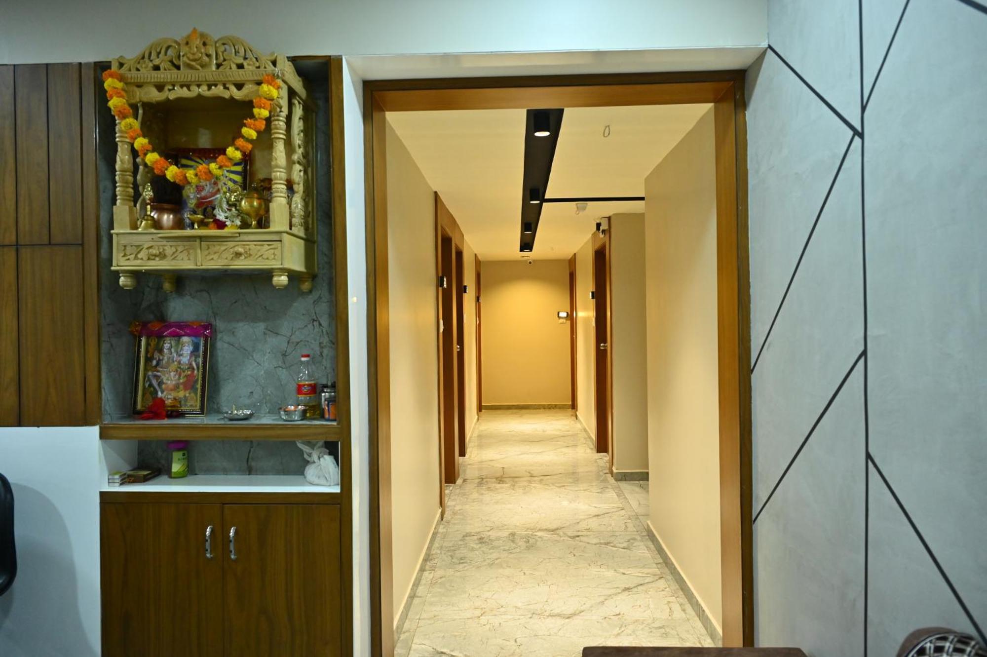 Hotel Sury Villa อาเมดาบัด ภายนอก รูปภาพ